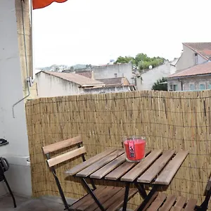  Appartement Studio Ideal Centre-ville Meuble 2eme Etage Sud